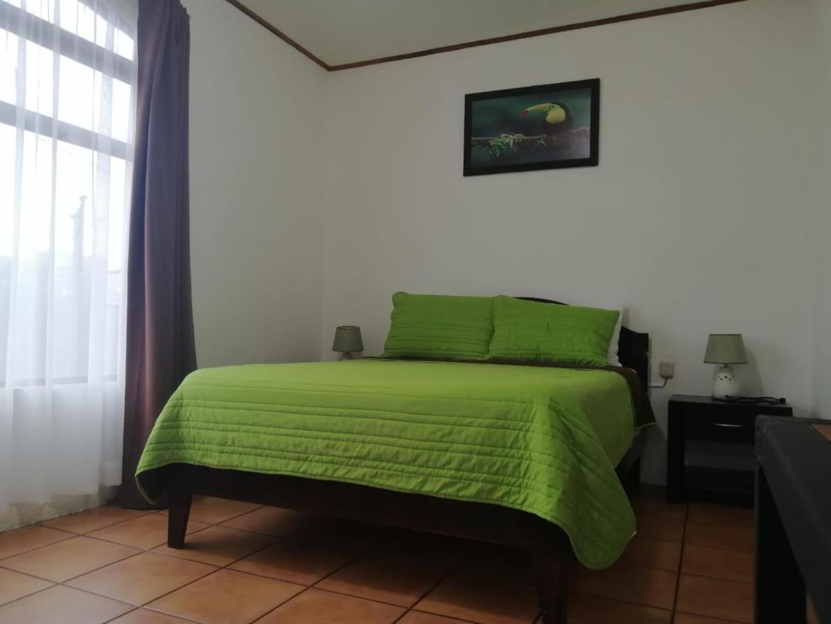 Hotel Santa Fe B&B Monteverde Екстериор снимка