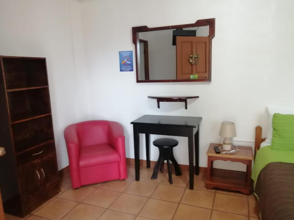 Hotel Santa Fe B&B Monteverde Екстериор снимка
