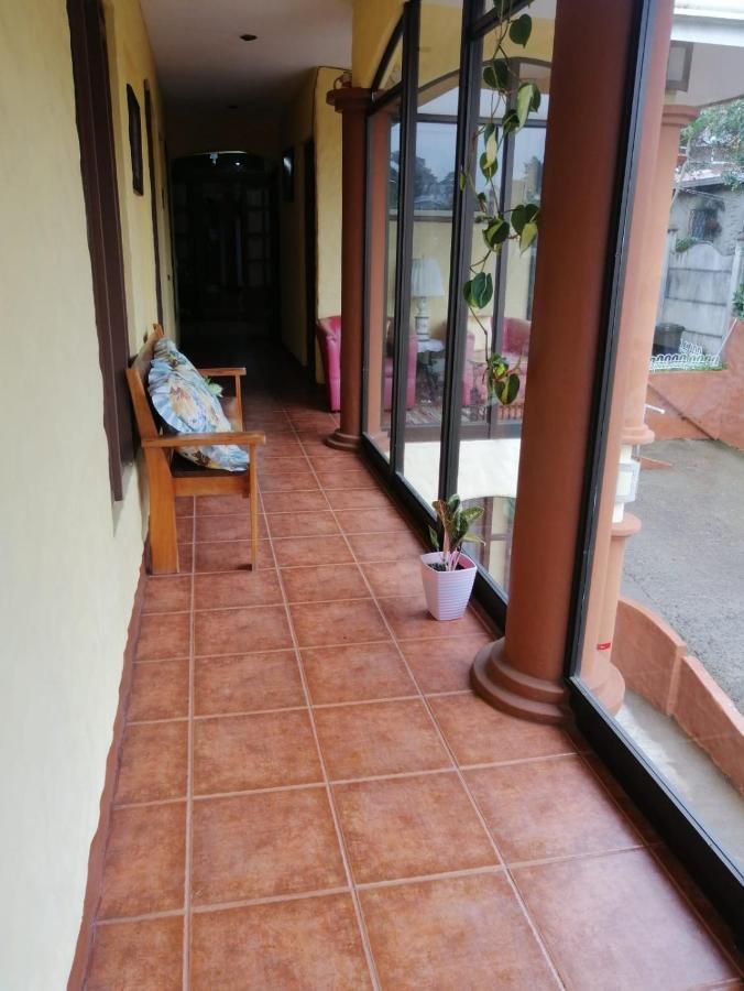 Hotel Santa Fe B&B Monteverde Екстериор снимка