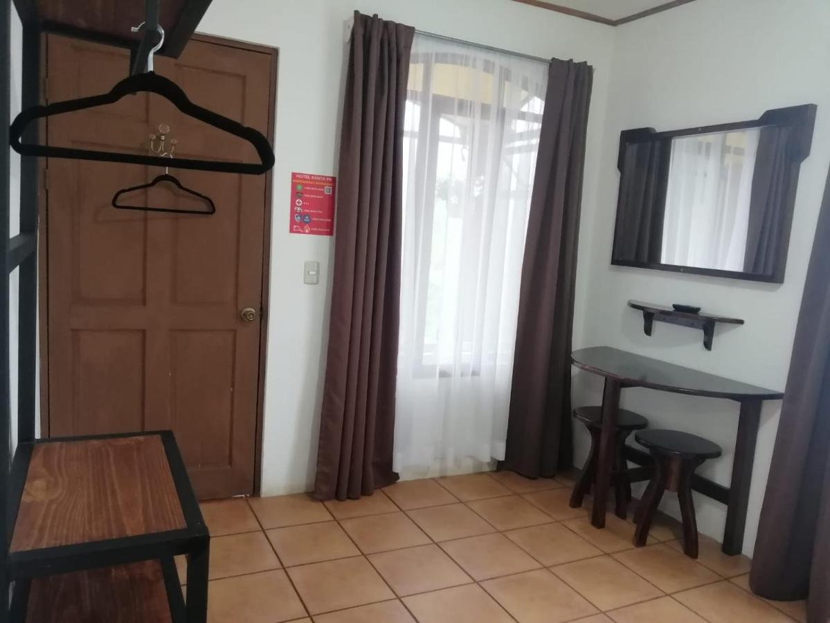 Hotel Santa Fe B&B Monteverde Екстериор снимка