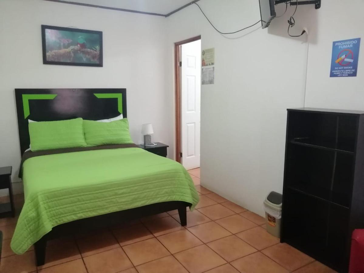 Hotel Santa Fe B&B Monteverde Екстериор снимка