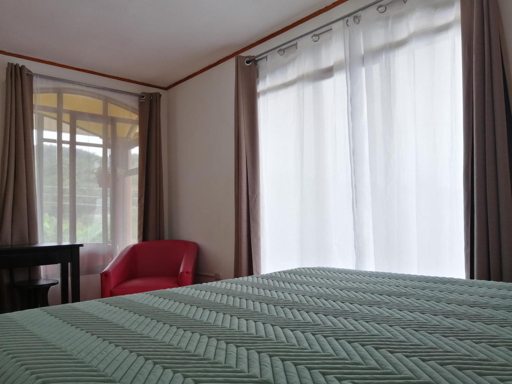 Hotel Santa Fe B&B Monteverde Екстериор снимка